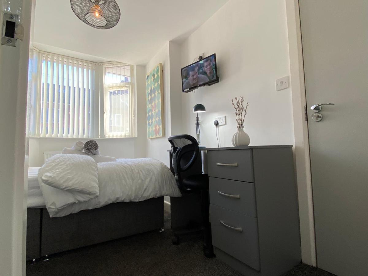 Nice Living Serviced Accommodations 2 كوفنتري المظهر الخارجي الصورة