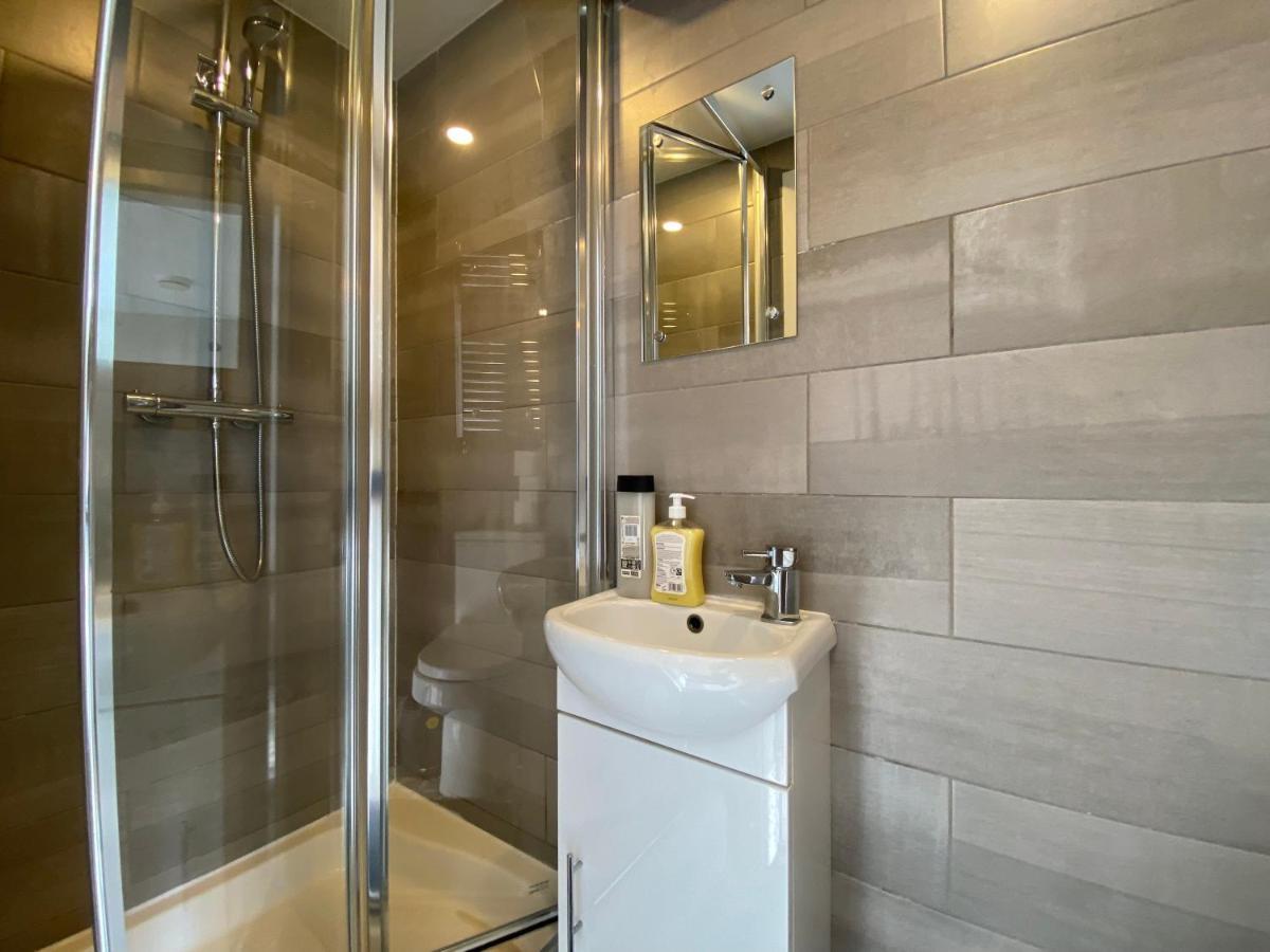 Nice Living Serviced Accommodations 2 كوفنتري المظهر الخارجي الصورة