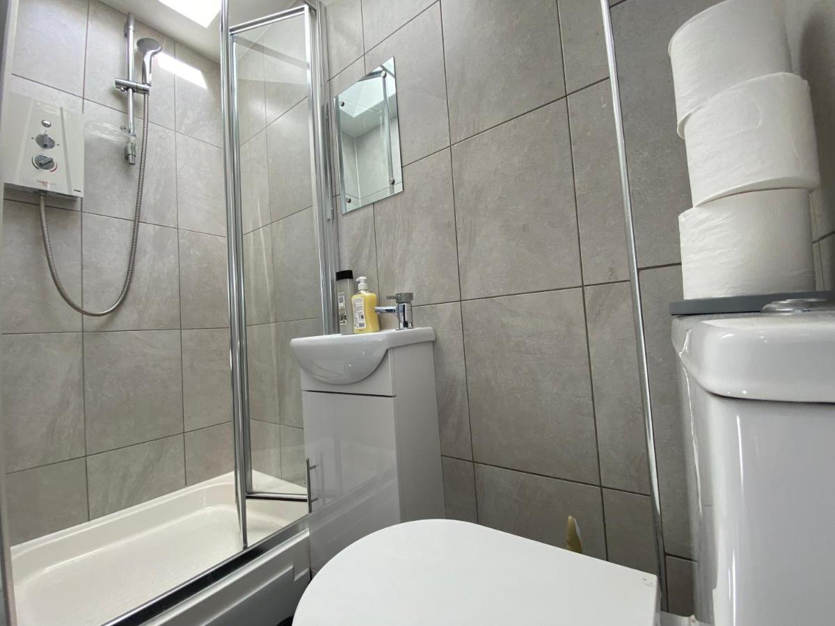 Nice Living Serviced Accommodations 2 كوفنتري المظهر الخارجي الصورة